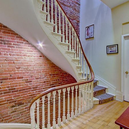 Auberge St Denis Montreal Ngoại thất bức ảnh