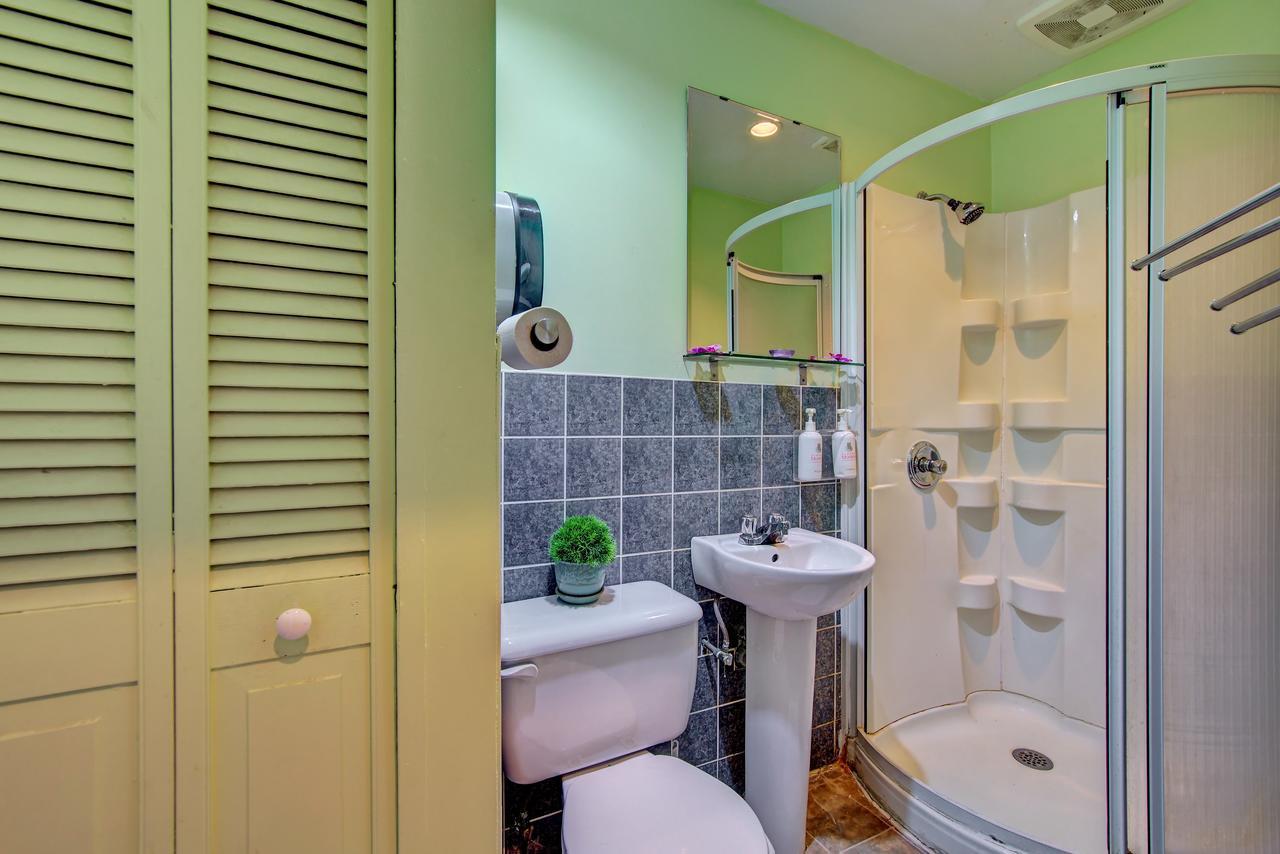 Auberge St Denis Montreal Ngoại thất bức ảnh
